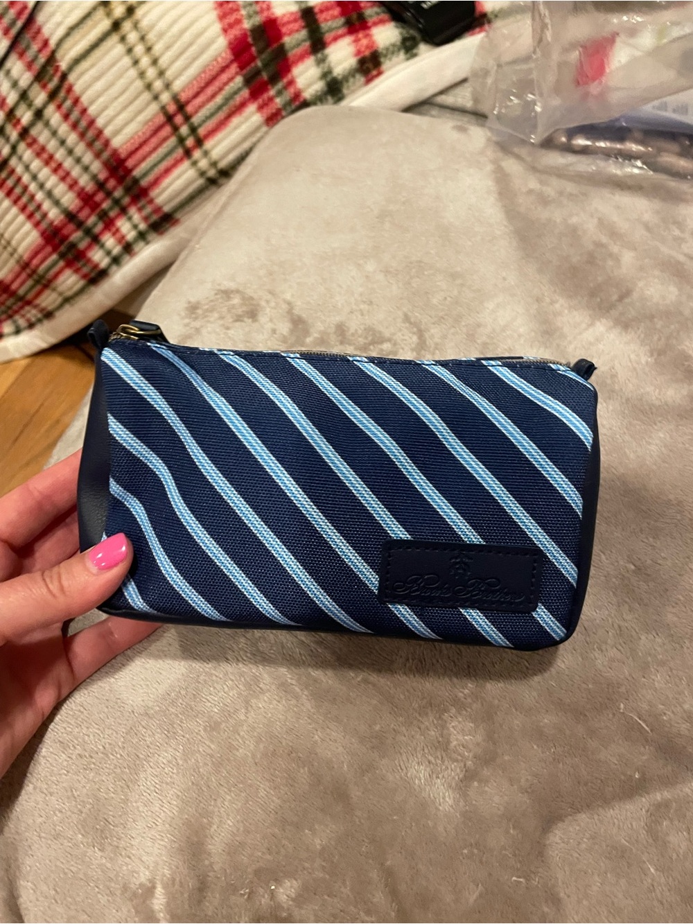 NWOT Brooks Brothers Navy Blue and Light Blue Striped Toiletry & cosmetic pouch